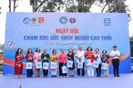 Ngày hội Chăm sóc sức khỏe người cao tuổi tại Thành phố Hồ Chí Minh do Hội Thầy thuốc trẻ Việt Nam tổ chức dịp Vu Lan với sự đồng hành của Abbott.