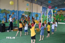 Tỉnh Hưng Yên đặt mục tiêu năm 2027, đạt chuẩn phổ cập giáo dục mầm non cho trẻ từ 3 đến 5 tuổi. (Ảnh Thu Hoài/TTXVN)
