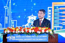 Thủ tướng Lê Minh Hưng phát biểu tại Lễ khai khóa Đại học Quốc gia Thành phố Hồ Chí Minh năm 2026. (Ảnh: Dương Giang/TTXVN)