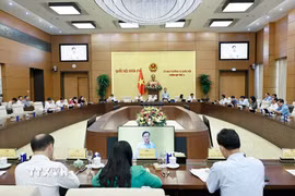 Quang cảnh phiên họp Ủy ban Thường vụ Quốc hội sáng 27/7. (Ảnh: Doãn Tấn/ TTXVN)