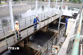 Công ty trách nhiệm hữu hạn Một Thành Viên Thoát Nước Hải Phòng vận hành hệ thống thoát nước khu vực nội đô thành phố. (Ảnh: Hoàng Ngọc/TTXVN)