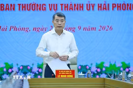 Đồng chí Lê Minh Hưng, Ủy viên Bộ Chính trị, Bí thư Đảng ủy Chính phủ, Thủ tướng Chính phủ, Trưởng đoàn kiểm tra, giám sát số 222 của Bộ Chính trị chủ trì Hội nghị. (Ảnh: Dương Giang/TTXVN)