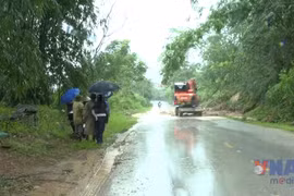 Lạng Sơn khắc phục các điểm sạt lở giao thông do ảnh hưởng bão số 10