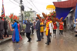 Nghi lễ rước kiệu trong lễ hội Báo bản làng Nộn Khê, tỉnh Ninh Bình. (Nguồn: Sở Thông tin và Truyền thông tỉnh Ninh Bình)
