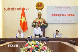 Chủ tịch Quốc hội Trần Thanh Mẫn, Trưởng Ban Chỉ đạo chủ trì Phiên họp lần thứ hai Ban Chỉ đạo Tổng rà soát hệ thống văn bản quy phạm pháp luật. (Ảnh: Doãn Tấn/TTXVN)