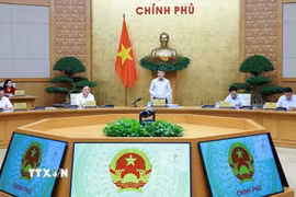 Thủ tướng Lê Minh Hưng chủ trì Phiên họp Chính phủ thường kỳ tháng 8 năm 2026. (Ảnh: Dương Giang/TTXVN)