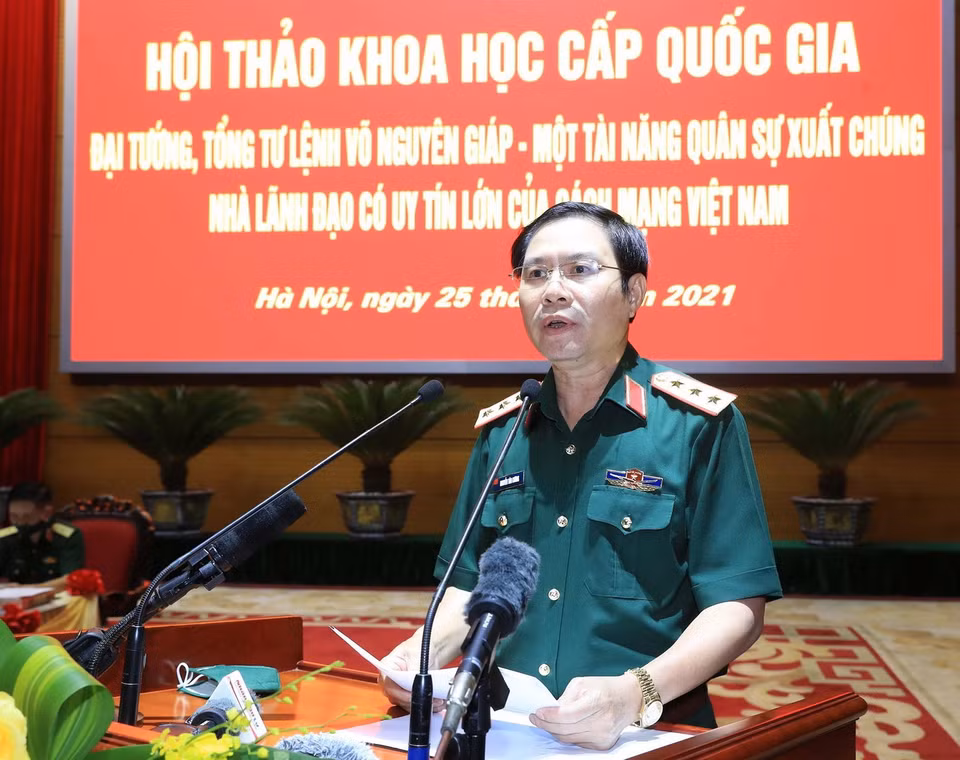 Thượng tướng Nguyễn Tân Cương, Tổng Tham mưu trưởng, Thứ trưởng Bộ Quốc phòng phát biểu. (Ảnh: Trọng Đức/TTXVN)