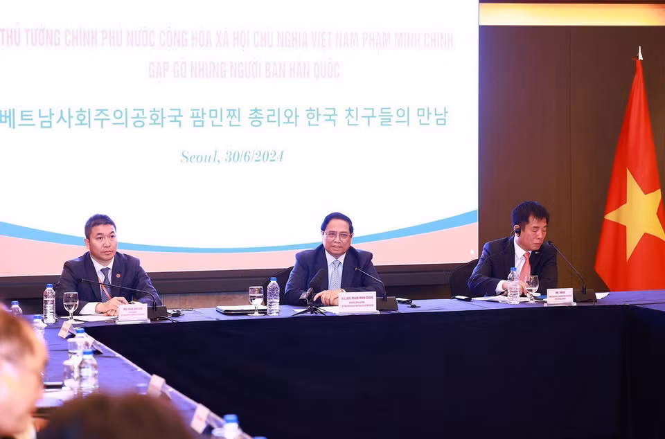 Thủ tướng Phạm Minh Chính phát biểu tại cuộc gặp gỡ những người bạn Hàn Quốc. (Ảnh: Dương Giang/TTXVN)