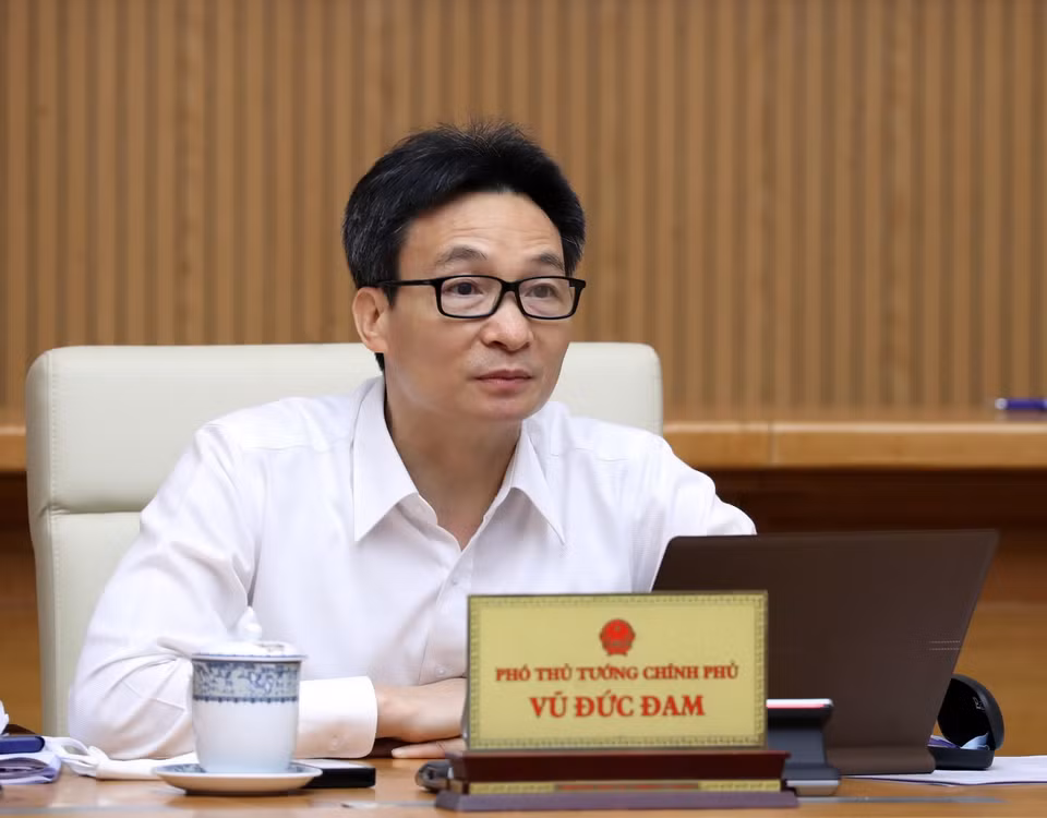 Phó Thủ tướng Vũ Đức Đam, Trưởng Ban Chỉ đạo Quốc gia phòng, chống dịch COVID-19, phát biểu. (Ảnh: Thống Nhất/TTXVN)