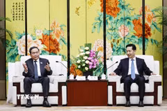 Chủ tịch Quốc hội Trần Thanh Mẫn tiếp Bí thư Tỉnh ủy, Chủ nhiệm Ủy ban Thường vụ Nhân đại tỉnh Thiểm Tây (Trung Quốc) Triệu Nhất Đức. (Ảnh: Doãn Tấn/TTXVN)