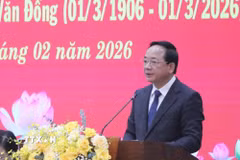Ủy viên Bộ Chính trị, Bí thư Trung ương Đảng, Trưởng Ban Tuyên giáo và Dân vận Trung ương Trịnh Văn Quyết phát biểu. (Ảnh: TTXVN phát)