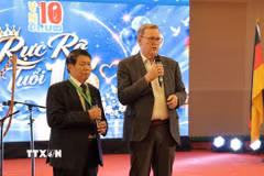 Phó Chủ tịch Quốc hội Liên bang Đức, Bodo Ramelow, phát biểu tại Lễ kỷ niệm. (Ảnh: Thu Hằng/TTXVN)