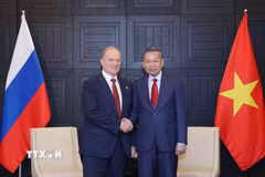 Tổng Bí thư, Chủ tịch nước Tô Lâm tiếp Chủ tịch Đảng Cộng sản Liên bang Nga Gennady Zyuganov. (Ảnh: Thống Nhất/TTXVN)