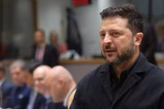 Tổng thống Ukraine Volodymyr Zelensky tại Hội nghị Thượng đỉnh Liên minh châu Âu ở Brussels, Bỉ ngày 16/10/2026. (Ảnh: THX/TTXVN phát)