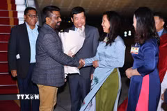 Lễ đón Tổng thống nước Cộng hòa Xã hội Chủ nghĩa Dân chủ Sri Lanka Anura Kumara Dissanayaka tại sân bay Quốc tế Nội Bài. (Ảnh: Minh Đức/TTXVN)
