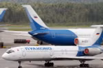 Máy bay Tu-154 thuộc Hãng hàng không Pulkovo của Nga ở sân bay Pulkovo, Saint Petersburg. (Nguồn: AFP/TTXVN)