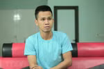 Anh Nguyễn Ngọc Mạnh, làm nghề lái xe tải - người đã kịp thời cứu cháu bé.(Ảnh: Doãn Tấn/TTXVN)