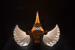 Hình ảnh Tháp Eiffel tại Lễ Khai mạc Olympic Paris 2024. (Ảnh: THX/TTXVN)