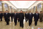 Nhà lãnh đạo Triều Tiên viếng lăng cố Chủ tịch Kim Il-sung