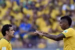 Scolari đang làm "cách mạng lùi" với Brazil ở World Cup?