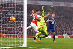 Giroud khởi đầu cho chiến thắng của Arsenal. (Nguồn: Daily Mail)