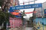 Một hẻm thuộc ấp Tam Đông 3 (xã Thới Tam Thôn, huyện Hóc Môn) bị phong tỏa do liên quan đến các ca nghi nhiễm COVIV-19. (Ảnh: Tiến Lực/TTXVN) 