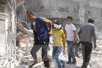 Cảnh đổ nát sau một cuộc không kích tại khu vực Fardous, thành phố Aleppo, Syria ngày 12/10. (Nguồn: AFP/TTXVN)