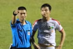Trọng tài Hà Anh Chiến nhiều khả năng sẽ không còn xuất hiện ở V-League 2016. Ảnh: TT