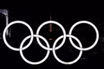 Biểu tượng Olympic tại Tokyo, Nhật Bản, ngày 21/7/2021. (Ảnh: THX/TTXVN)