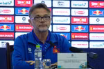 Huấn luyện viên Troussier cho biết tiền vệ Hoàng Đức không kịp bình phục chấn thương để cùng toàn đội góp mặt tại Asian Cup 2023. (Ảnh: Việt Anh/Vietnam+)