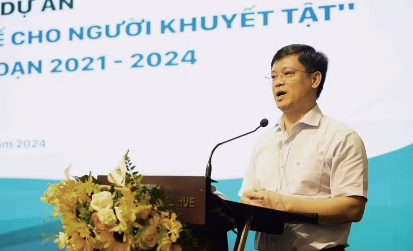 Phó Chủ tịch Thường trực UBND tỉnh Thừa Thiên-Huế Nguyễn Thanh Bình phát biểu tại hội nghị. (Ảnh: Tường Vi/TTXVN)