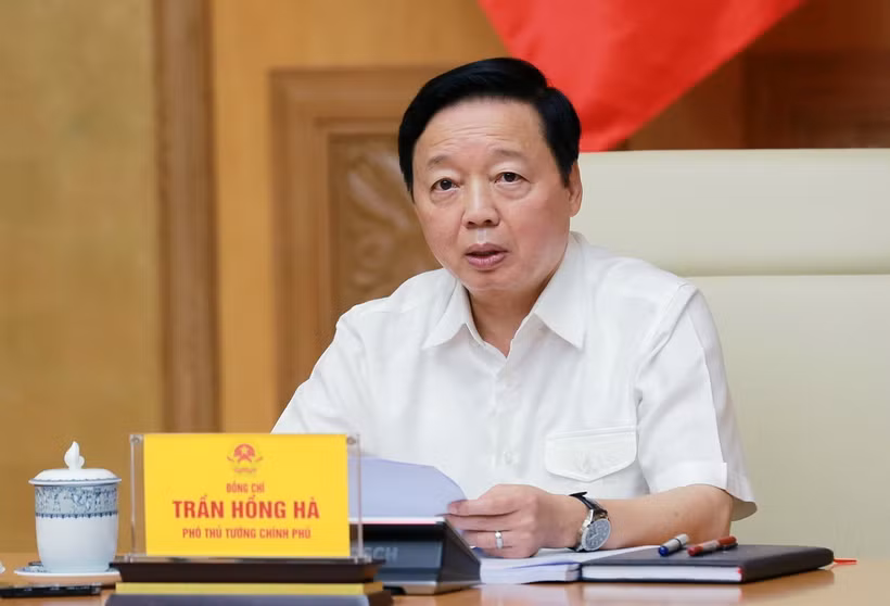 Phó Thủ tướng Trần Hồng Hà chủ trì cuộc họp. (Ảnh: TTXVN phát)