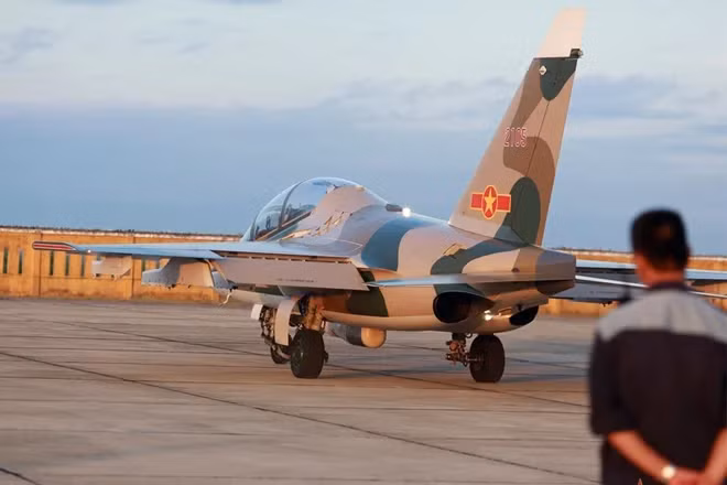 Máy bay Yak-130. (Ảnh: Báo Quân đội Nhân dân)