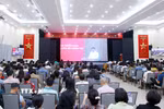 Đảng viên thuộc Đảng bộ Thông tấn xã Việt Nam tham dự Hội nghị trực tuyến tại điểm cầu trụ sở Thông tấn Quốc gia (5 Lý Thường Kiệt, Hà Nội). (Ảnh: Phạm Kiên/TTXVN)