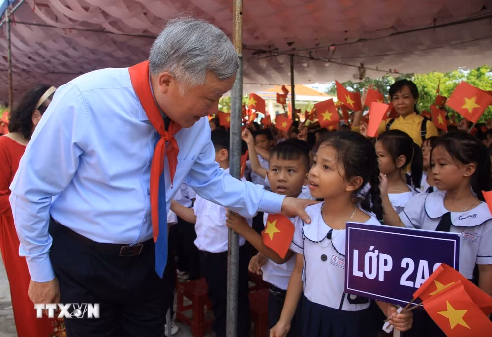 ttxvn-nguyn-hoa-binh3.jpg