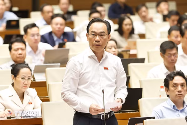 Bộ trưởng Hoàng Minh Sơn làm rõ 6 nhóm vấn đề trọng tâm của ngành giáo dục