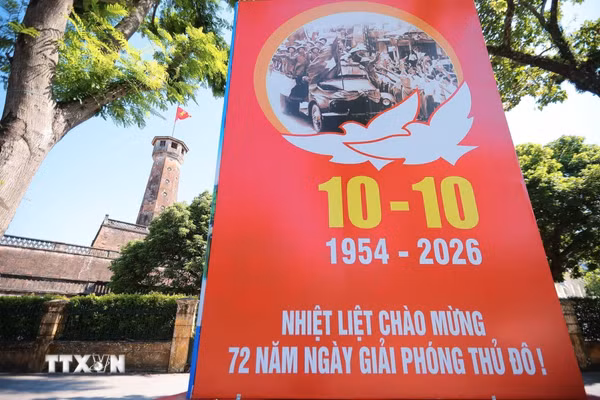 72 năm Ngày Giải phóng Thủ đô: Từ ngày về chiến thắng đến sức bật kinh tế của Hà Nội