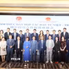 Đại diện tỉnh Bắc Ninh, Đại sứ quán Việt Nam tại Trung Quốc và các cơ quan, hiệp hội, doanh nghiệp Trung Quốc tham dự tọa đàm. (Ảnh: Công Tuyên/TTXVN)