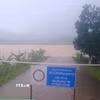 Một điểm ngập sâu trên tuyến đường qua xã miền núi Kiên Thọ, Thanh Hóa. (Ảnh: TTXVN phát)