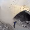 Đống đổ nát sau các cuộc không kích của Israel xuống Dải Gaza. (Ảnh: IRNA/TTXVN)