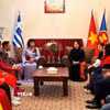 Đoàn Liên hiệp các tổ chức UNESCO Việt Nam đã tới thăm và làm việc tại Đại sứ quán Việt Nam tại Hy Lạp. (Ảnh do Đại sứ quán Việt Nam tại Hy Lạp cung cấp/TTXVN phát)