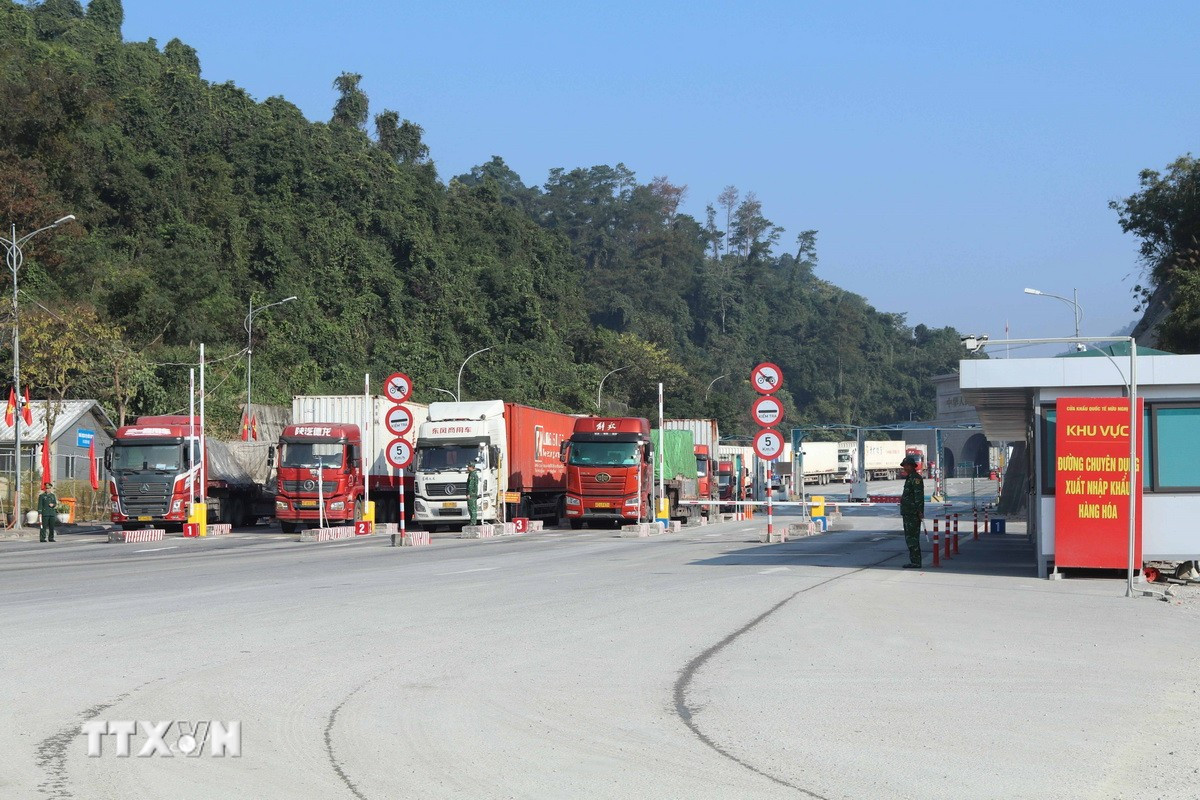 Cửa khẩu quốc tế Hữu Nghị được đầu tư đồng bộ