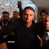 Cựu Tổng thống Brazil Jair Bolsonaro (giữa) tại Brasilia ngày 21/7/2025. (Ảnh: THX/TTXVN)