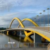 Cầu Nguyễn Hoàng vượt sông Hương, khánh thành dịp 26/3/2025, mở ra không gian mới phát triển KT-XH, kết nối giao thương cho người dân ở Huế. (Ảnh: Hải Âu/TTXVN)