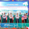 Đại biểu thực hiện nghi thức động thổ Dự án cao tốc Sơn La-Điện Biên-Cửa khẩu Tây Trang. (Ảnh: Xuân Tư/TTXVN)