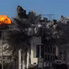 Israel tấn công tuyến đường huyết mạch kết nối Beirut và Damascus 