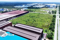 Khu công nghiệp Long Giang (huyện Tân Phước, tỉnh Tiền Giang) có cơ sở hạ tầng hoàn thiện, là điểm đến hấp dẫn nhà đầu tư. (Ảnh: Hồng Đạt/TTXVN)