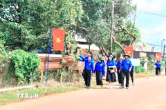 Chiến dịch Thanh niên tình nguyện Hè 2025 tại Gia Lai. (Ảnh: Quang Thái/TTXVN)
