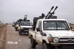 Lực lượng an ninh Syria được triển khai tại thành phố Aleppo. (Ảnh: THX/TTXVN)