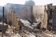 Hiện trường một vụ tấn công tại Nigeria. (Ảnh: AFP/TTXVN)